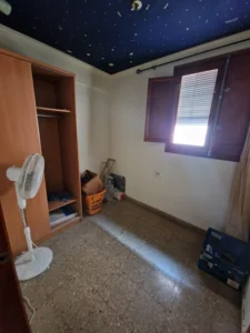 habitacion con ventana