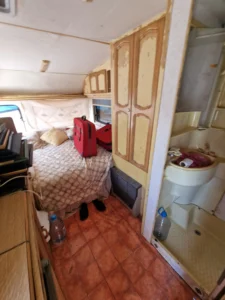 interior caravana