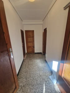 pasillo distribuidor